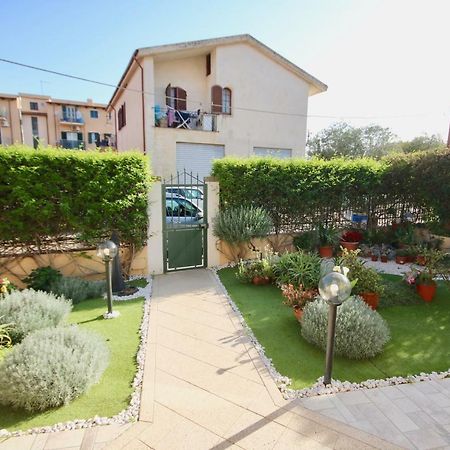 فندق Casa Degli Ospiti أولبيا المظهر الخارجي الصورة